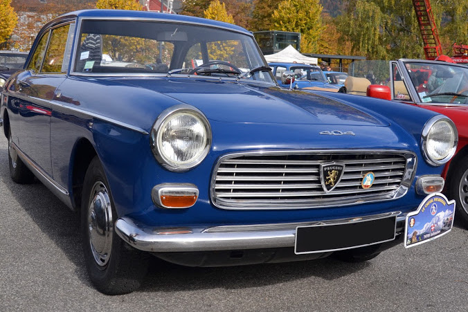 PEUGEOT 404 