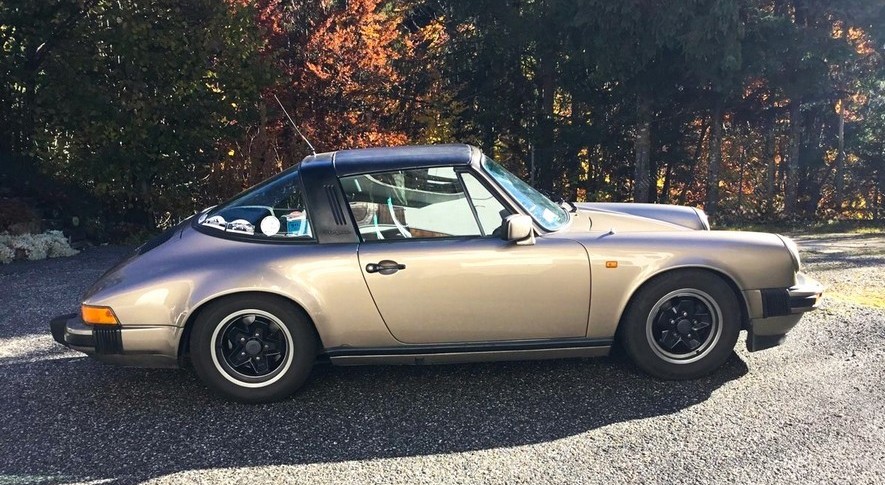 PORSCHE 911 SC TARGA